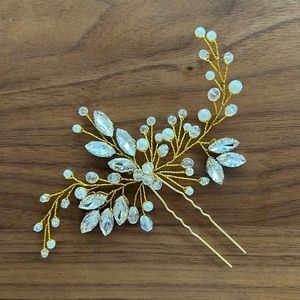 Swarovski Bobby pin NWOT